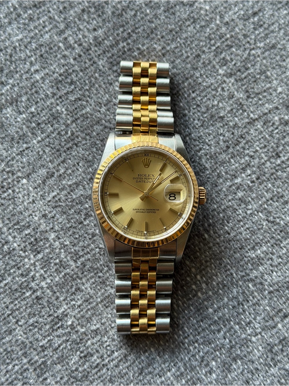 ROLEX Datejust 36mm Automatic Champagne Dial Two-Tone Jubilee Fluted Bezel Watch - Picture 2 of 15
